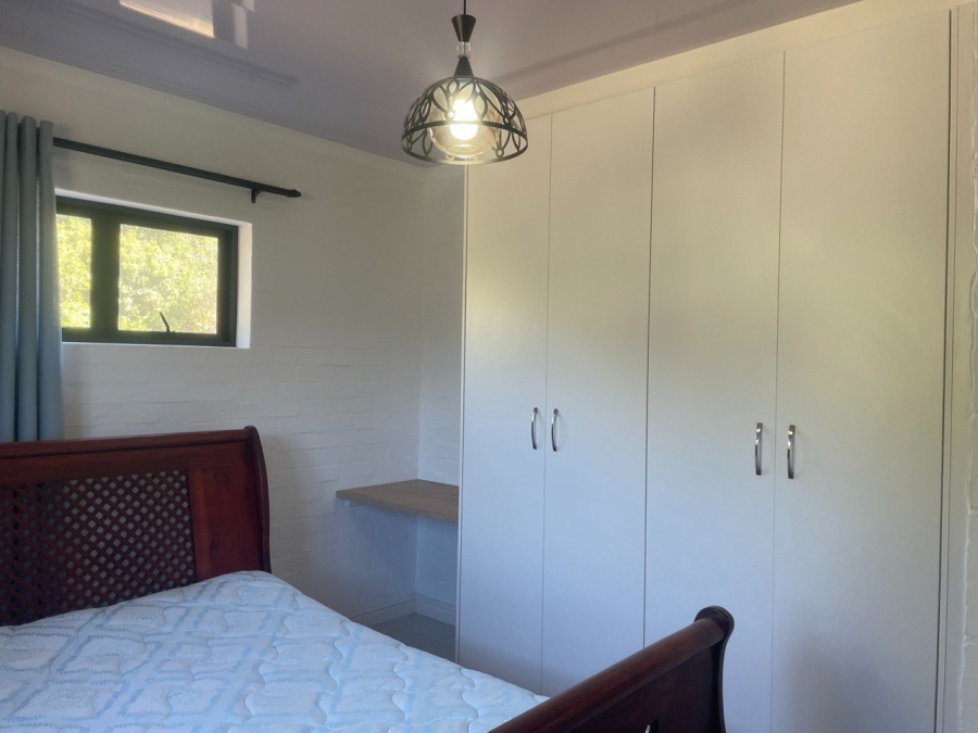 To Let 2 Bedroom Property for Rent in Crofters Valley Western Cape